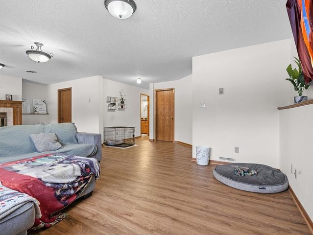 1213 7th St NE, Minot, ND 58703