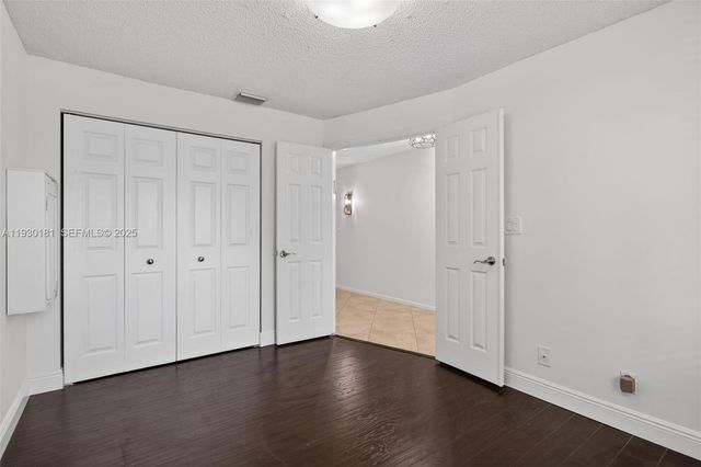 7440 Pinewalk Dr S, Margate, FL 33063