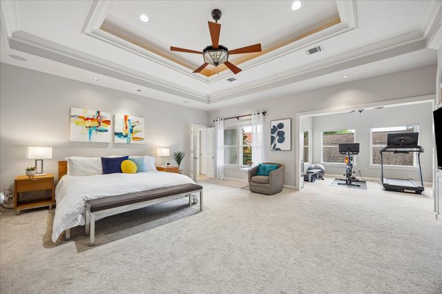 5211 Pocahontas Street, Bellaire, TX 77401