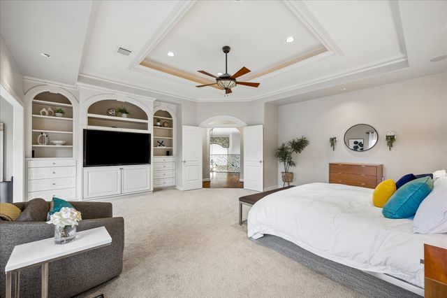 5211 Pocahontas Street, Bellaire, TX 77401