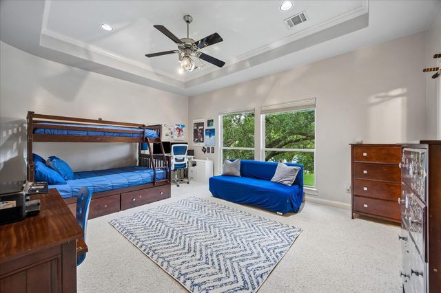 5211 Pocahontas Street, Bellaire, TX 77401