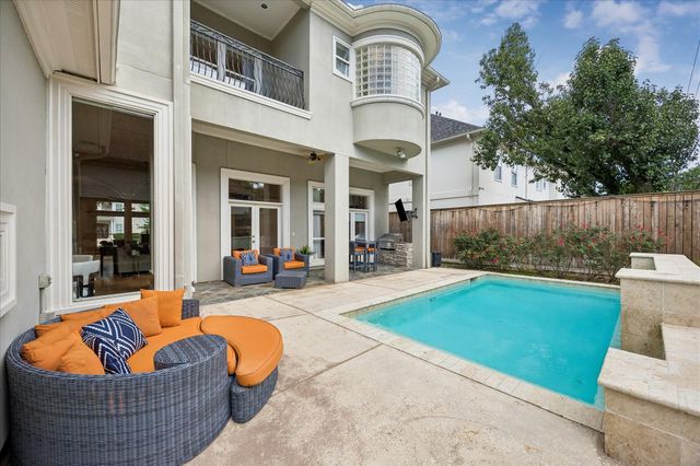 5211 Pocahontas Street, Bellaire, TX 77401