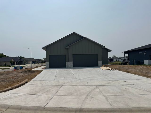 3407 S Dalton St, Wichita, KS 67210