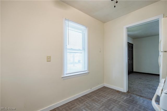 939 Clifford Avenue, Akron, OH 44306