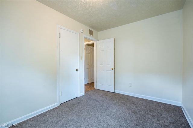 939 Clifford Avenue, Akron, OH 44306