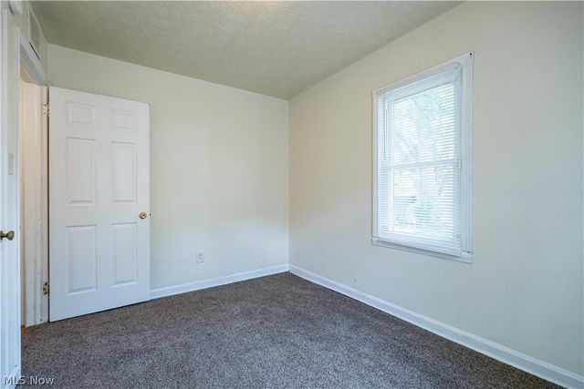939 Clifford Avenue, Akron, OH 44306