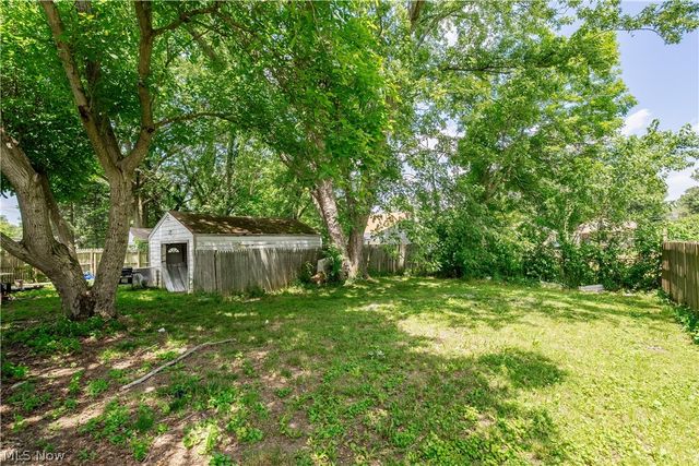 939 Clifford Avenue, Akron, OH 44306