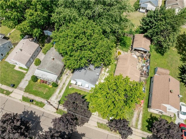 939 Clifford Avenue, Akron, OH 44306