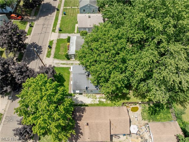 939 Clifford Avenue, Akron, OH 44306