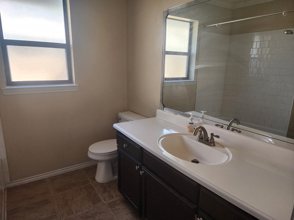 Image 9 of property listing at 4133 Shefflera Drive, San Angelo, TX 76904
