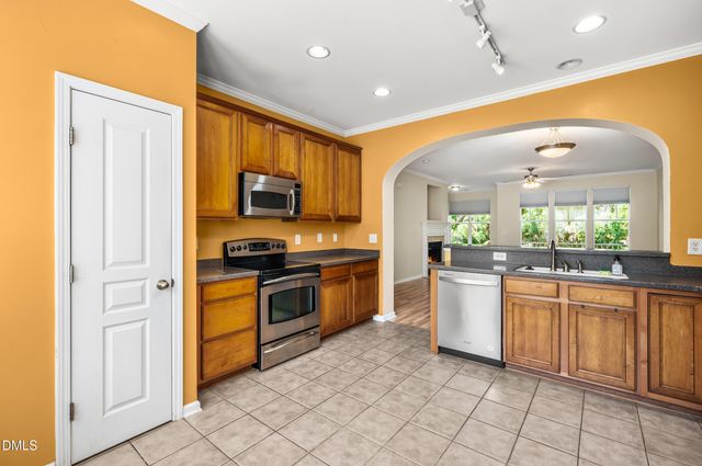 5831 Cameo Glass Way, Raleigh, NC 27612