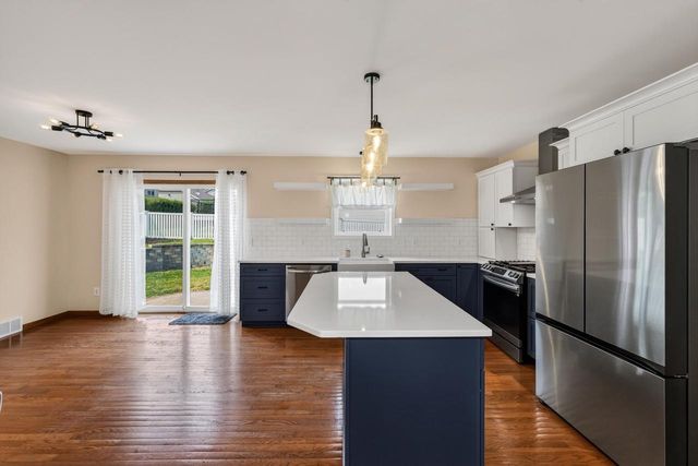 569 Apollo Way, Madison, WI 53718