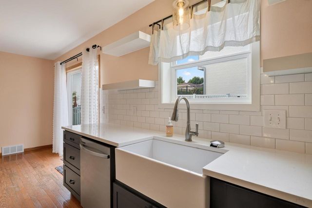 569 Apollo Way, Madison, WI 53718