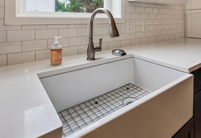 569 Apollo Way, Madison, WI 53718
