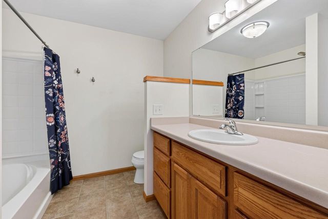 569 Apollo Way, Madison, WI 53718
