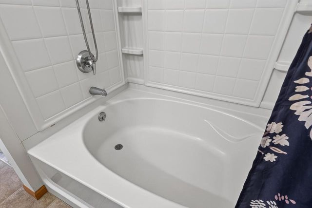 569 Apollo Way, Madison, WI 53718