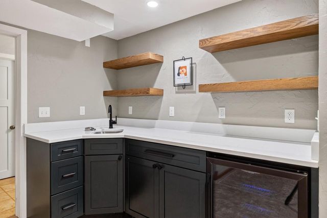 569 Apollo Way, Madison, WI 53718