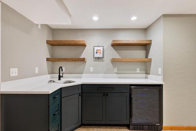 569 Apollo Way, Madison, WI 53718