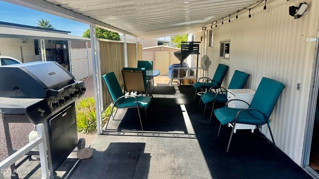 10220 E APACHE Trail 52, Apache Junction, AZ 85120