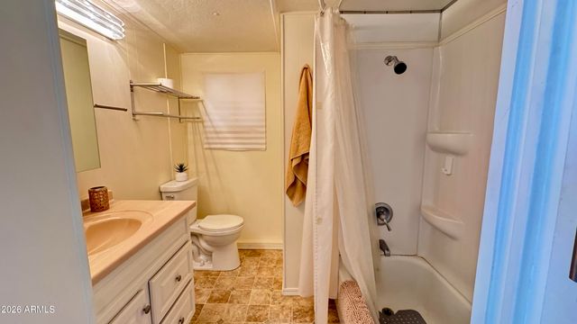 10220 E APACHE Trail 52, Apache Junction, AZ 85120