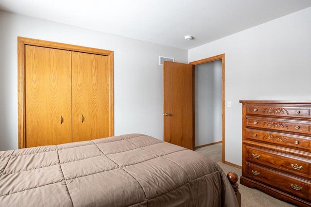 W6032 CORNFLOWER DRIVE, Appleton, WI 54915