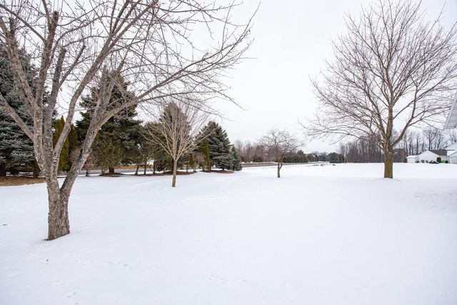 W6032 CORNFLOWER DRIVE, Appleton, WI 54915