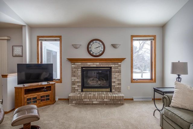 W6032 CORNFLOWER DRIVE, Appleton, WI 54915