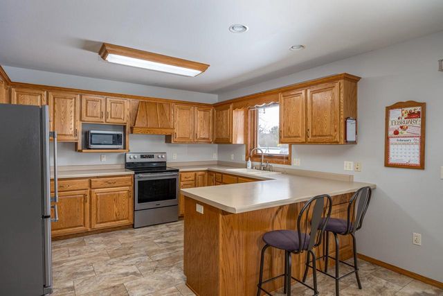 W6032 CORNFLOWER DRIVE, Appleton, WI 54915