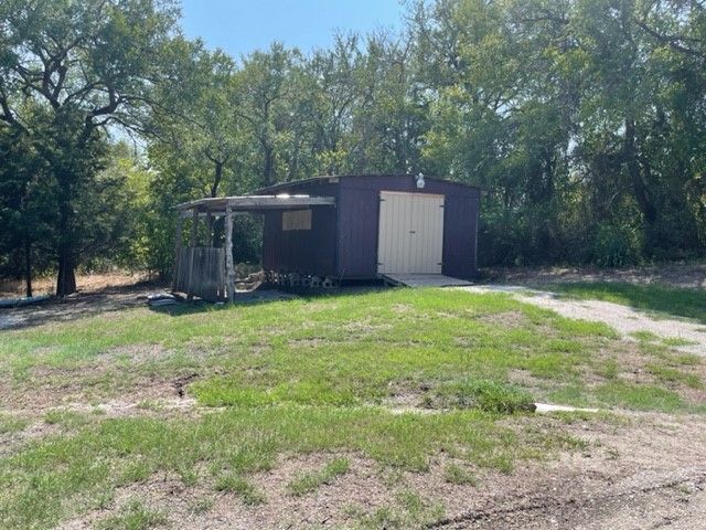 1323 E College Street, Princeton, TX 75407