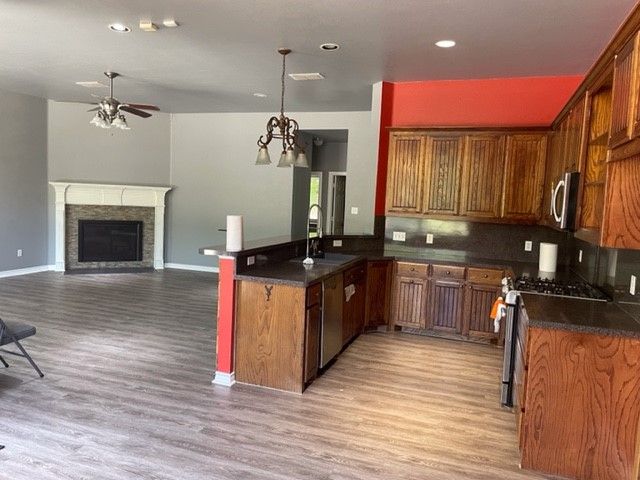 1323 E College Street, Princeton, TX 75407