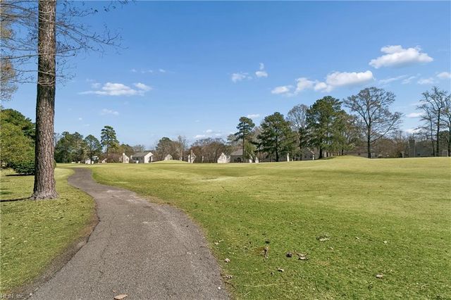 134 Sarazen CT, Newport News, VA 23602