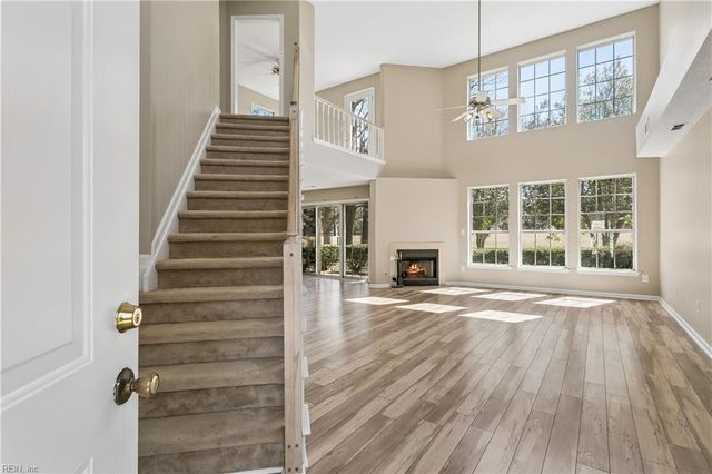 134 Sarazen CT, Newport News, VA 23602