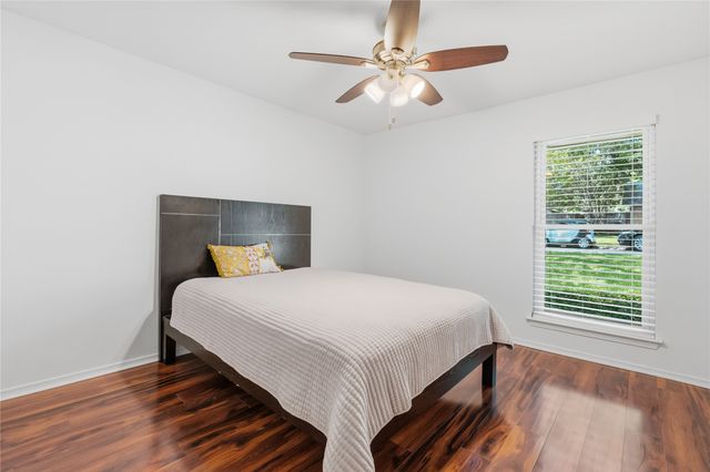 2509 Smouldering Wood Drive, Arlington, TX 76016