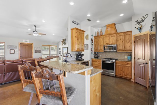 481 County Road 205, Valley View, TX 76272