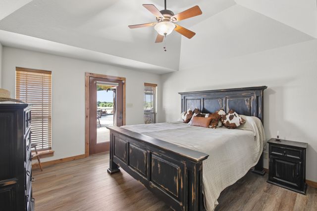 481 County Road 205, Valley View, TX 76272
