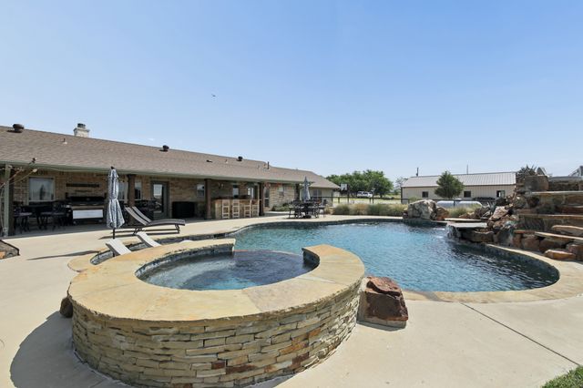 481 County Road 205, Valley View, TX 76272