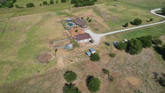 481 County Road 205, Valley View, TX 76272