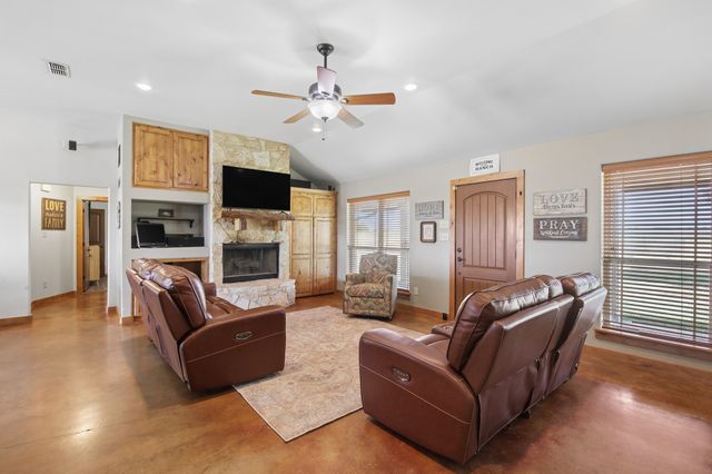481 County Road 205, Valley View, TX 76272