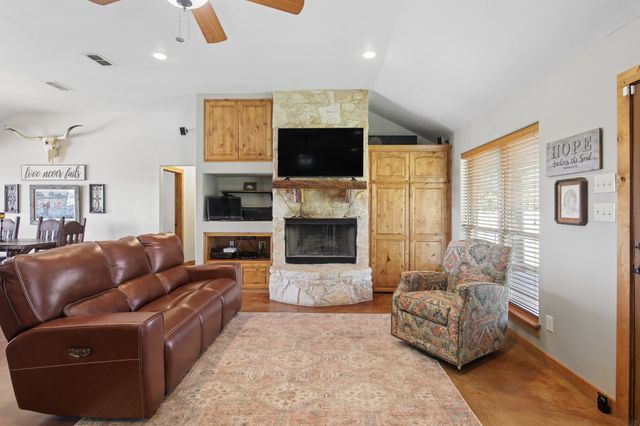 481 County Road 205, Valley View, TX 76272