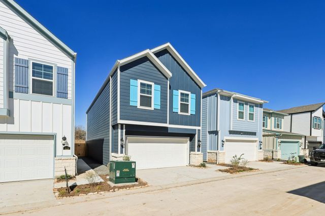 621 Sand Dollar Drive, Kemah, TX 77565