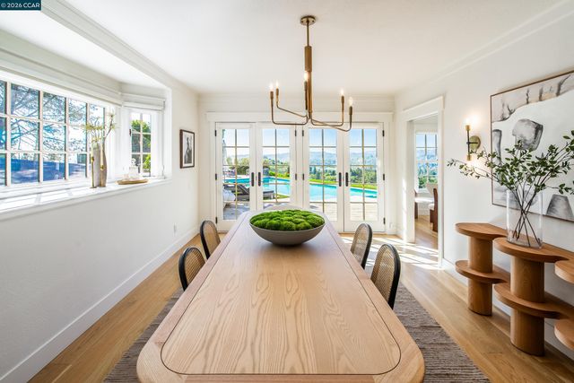 33 Deer Trail, Lafayette, CA 94549