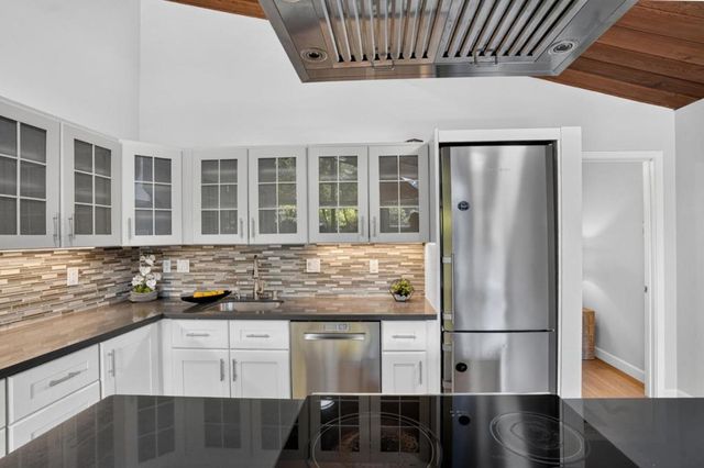 155 Greenmeadow Way, Palo Alto, CA 94306