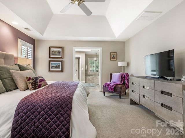 213 Summermore Drive, Charlotte, NC 28270
