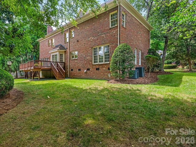 213 Summermore Drive, Charlotte, NC 28270