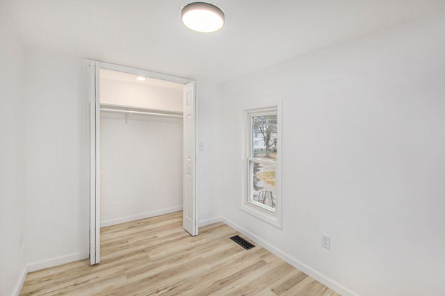 216 S Center Street, Stockbridge, MI 49285