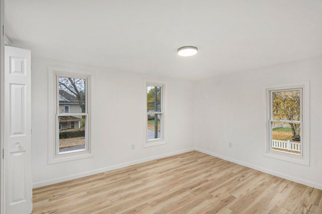 216 S Center Street, Stockbridge, MI 49285