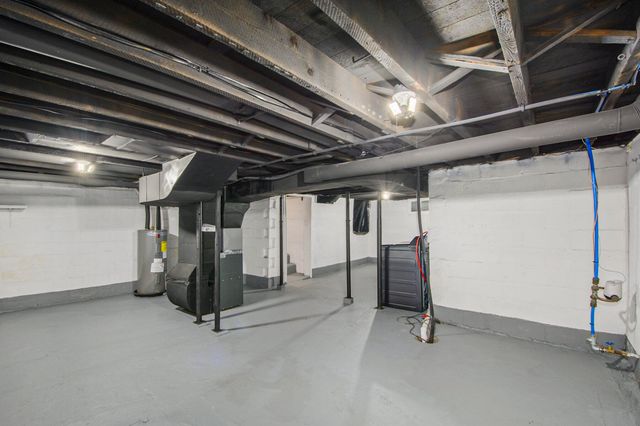 216 S Center Street, Stockbridge, MI 49285