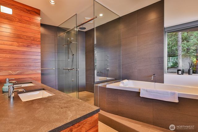 15810 Cedar Brae Road, Leavenworth, WA 98826