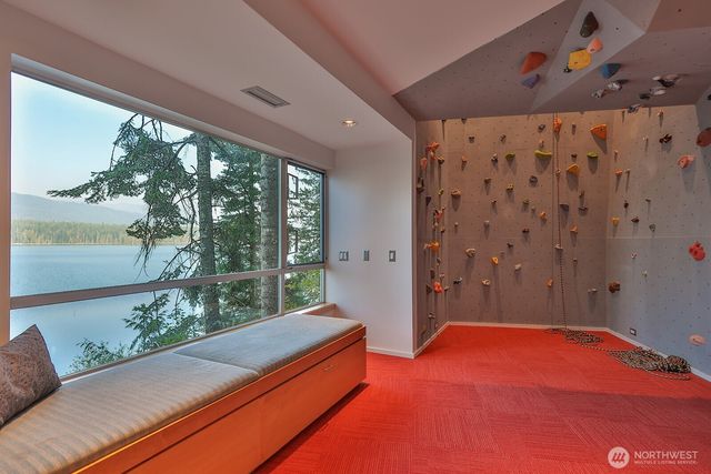 15810 Cedar Brae Road, Leavenworth, WA 98826