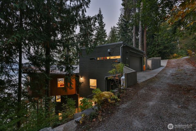 15810 Cedar Brae Road, Leavenworth, WA 98826